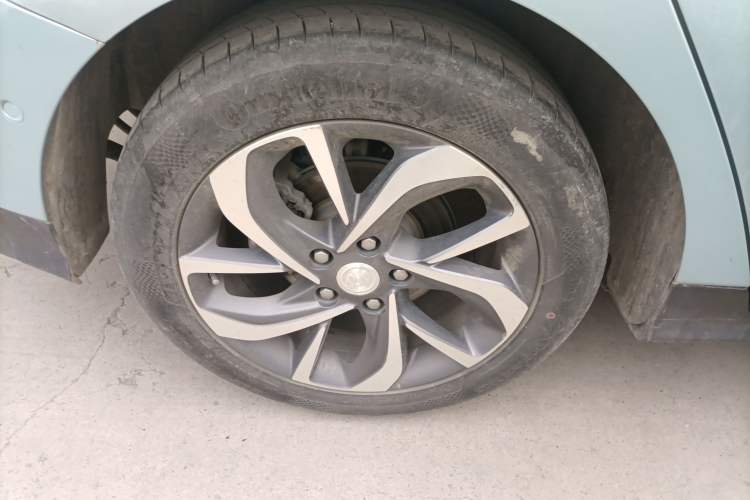 Used Buick Velite 6 2022 Plug-in Hybrid Connected Smart Model Right Rear Wheel Hub