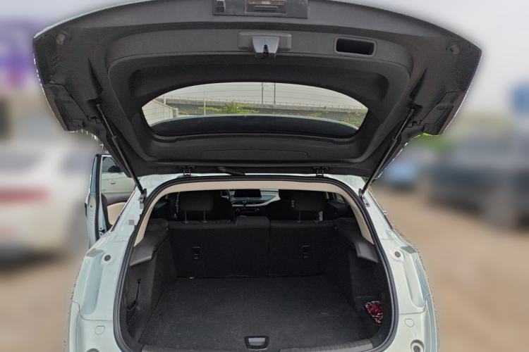 Used Buick Velite 6 2022 Plug-in Hybrid Connected Fashion Model Trunk