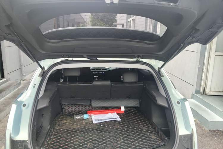 Used Buick Velite 6 2022 Connected Intelligence PLUS Version Trunk