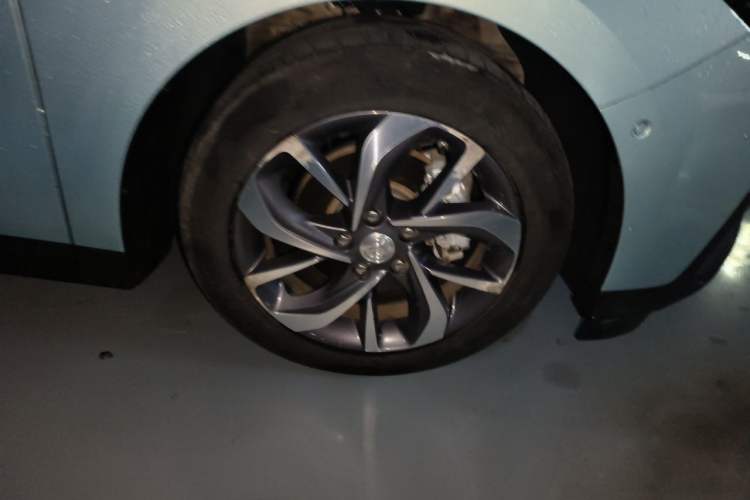 Used Buick Velite 6 2022 Plug-in Hybrid Connected Smart Model Right Front Wheel Hub