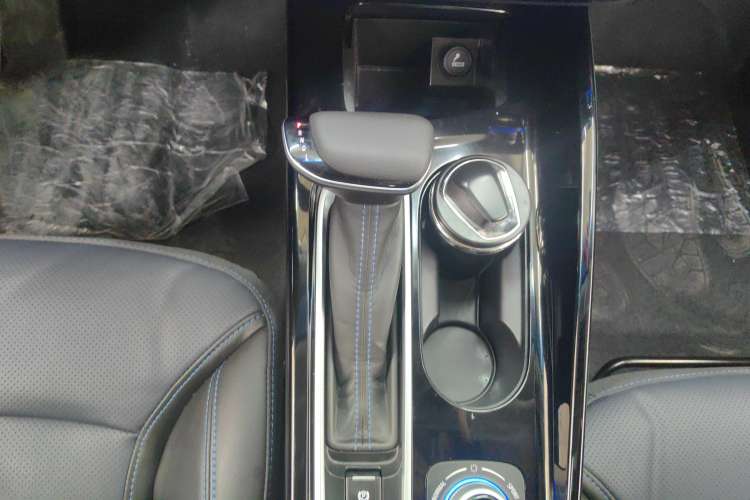 Used Buick Velite 6 2022 Plug-in Hybrid Connected Smart Edition Gear Lever