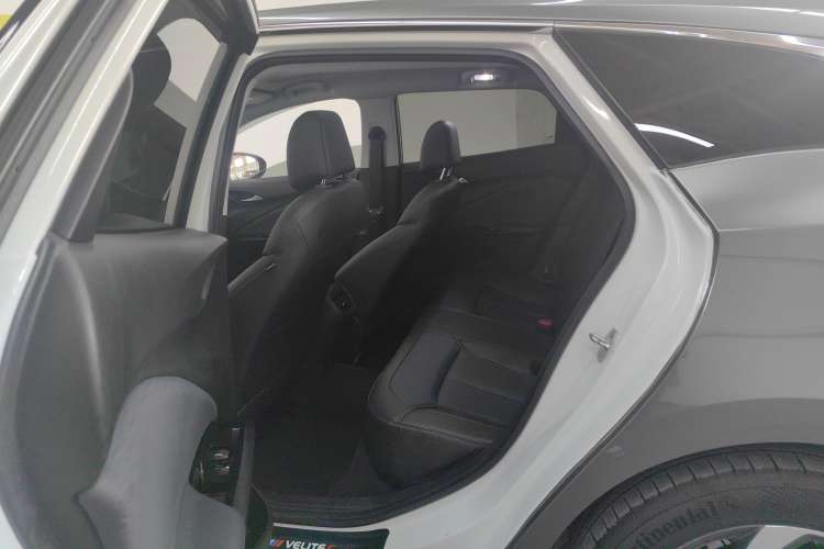 Used Buick Velite 6 2022 Plug-in Hybrid Connected Smart Edition Right Rear Seat