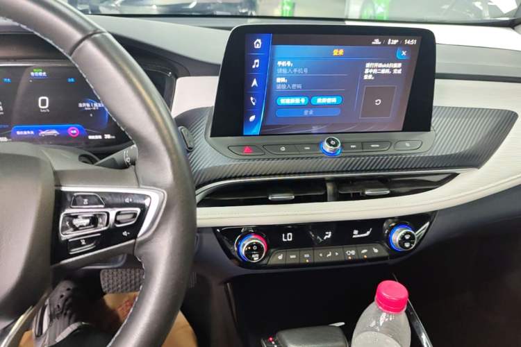 Used Buick Velite 6 2022 Plug-in Hybrid Connected Smart Model Audio And AC Panel