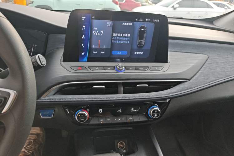 Used Buick Velite 6 2022 Connected Fashion PLUS Audio And AC Panel
