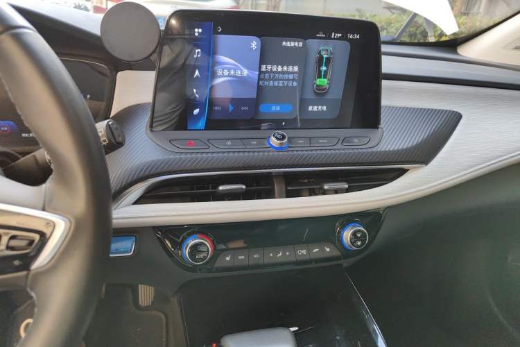 Used Buick Velite 6 2022 Plug-in Hybrid Connected Smart Model Audio And AC Panel