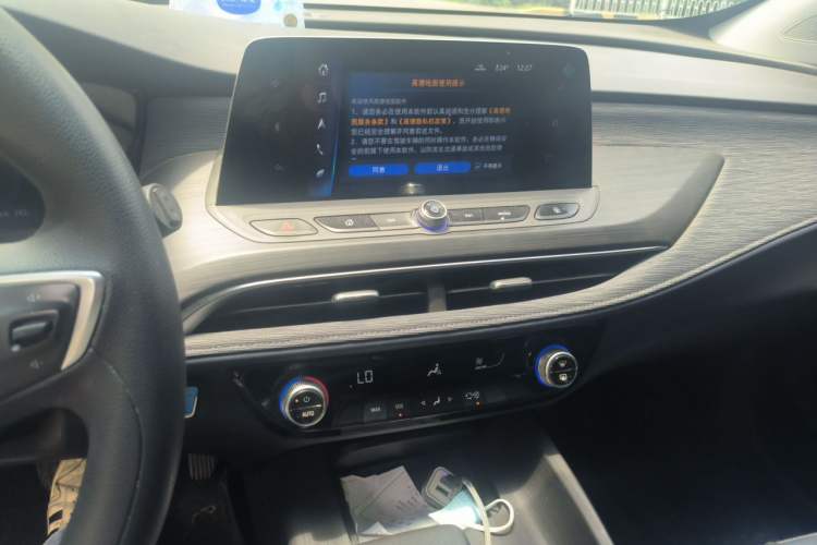 Used Buick Velite 6 2022 Connected & Shared PLUS Audio And AC Panel