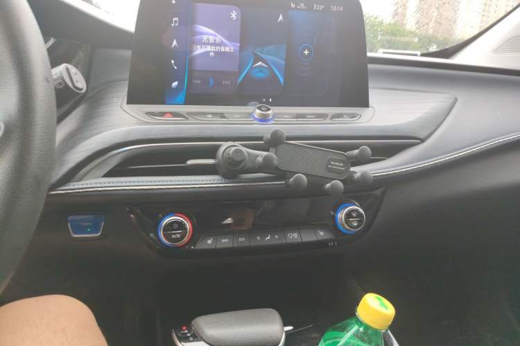 Used Buick Velite 6 2022 Connected Intelligence PLUS Version Audio And AC Panel