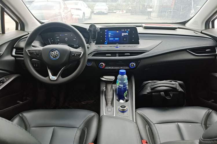 Used Buick Velite 6 2022 Connected Fashion PLUS Center Console