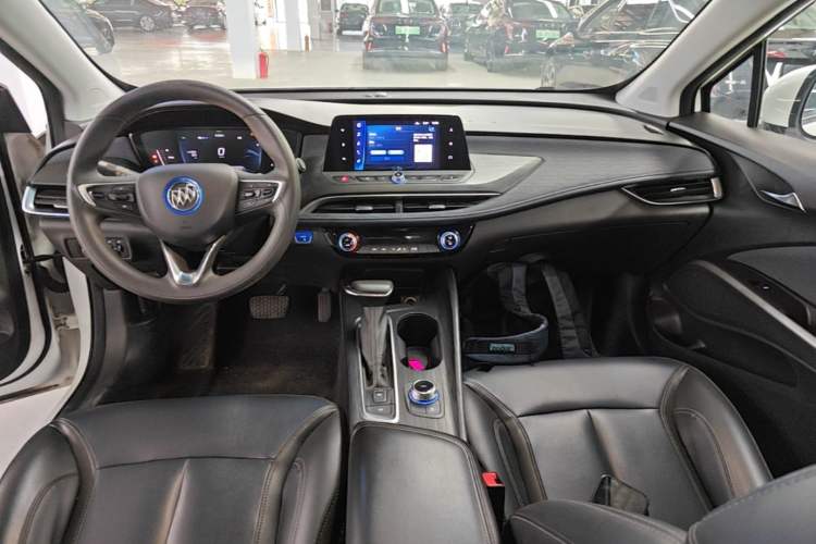 Used Buick Velite 6 2022 Connected & Shared PLUS Center Console