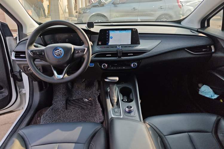 Used Buick Velite 6 2022 Connected Fashion PLUS Center Console
