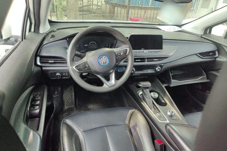 Used Buick Velite 6  Center Console