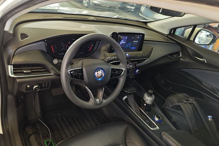 Used Buick Velite 6 2022 Connected Smart PLUS Center Console