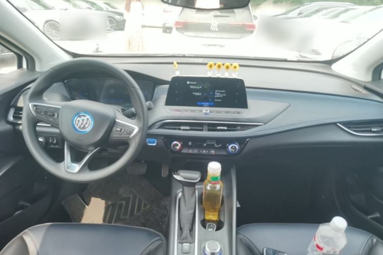Used Buick Velite 6 2022 Plug-in Hybrid Connected & Shared Model Center Console