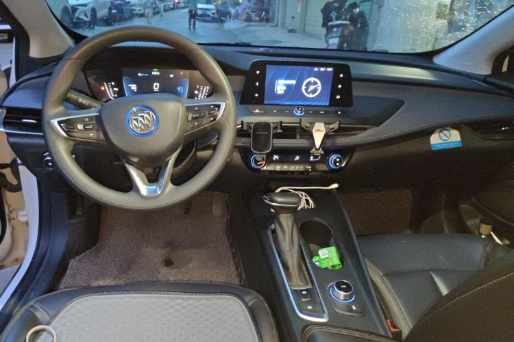 Used Buick Velite 6 2022 Connected & Shared PLUS Center Console