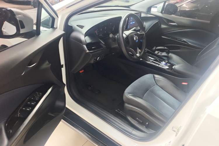 Used Buick Velite 6 2022 Connected Smart PLUS Driver Seat