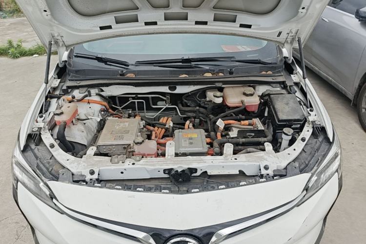 Used Buick Velite 6 2022 Connected Fashion PLUS Engine Bay