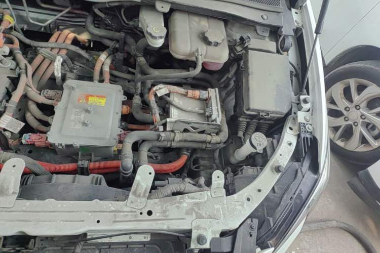 Used Buick Velite 6  Engine Bay Left