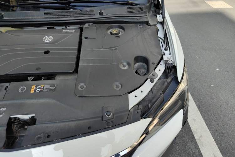 Used Buick Velite 6 2022 Plug-in Hybrid Connected Smart Model Engine Bay Left