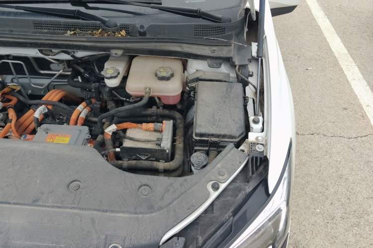 Used Buick Velite 6 2022 Connected Fashion PLUS Engine Bay Left