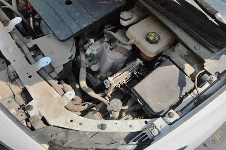 Used Buick Velite 6 2022 Plug-in Hybrid Connected Fashion Model Engine Bay Left