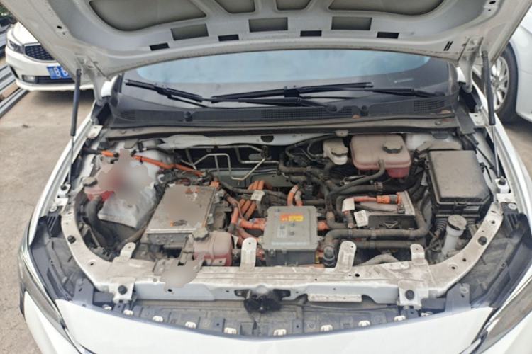 Used Buick Velite 6 2022 Connected Intelligence PLUS Version Engine Bay