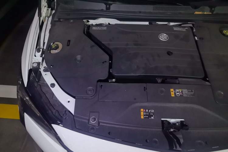 Used Buick Velite 6 2022 Plug-in Hybrid Connected Smart Edition Engine Bay Right