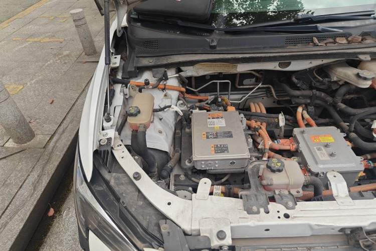 Used Buick Velite 6 2022 Connected & Shared PLUS Engine Bay Right