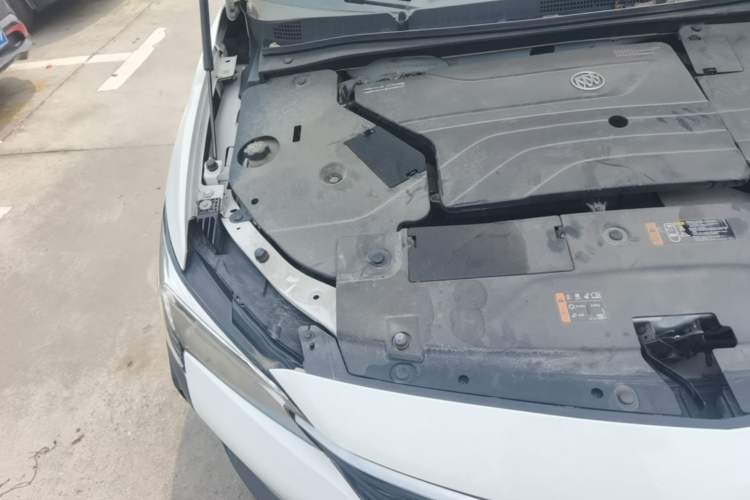 Used Buick Velite 6 2022 Plug-in Hybrid Connected & Shared Model Engine Bay Right