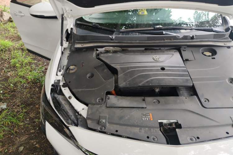 Used Buick Velite 6 2022 Plug-in Hybrid Connected Smart Edition Engine Bay Right