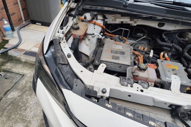 Used Buick Velite 6 2022 Connected & Shared PLUS Engine Bay Right