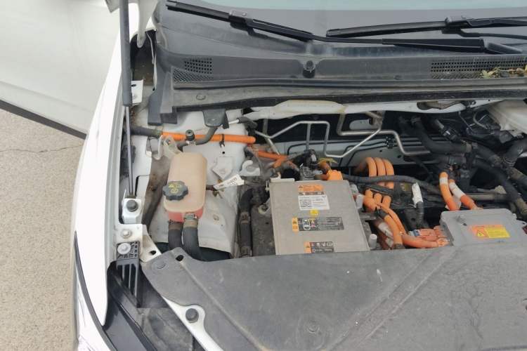 Used Buick Velite 6 2022 Connected Fashion PLUS Engine Bay Right