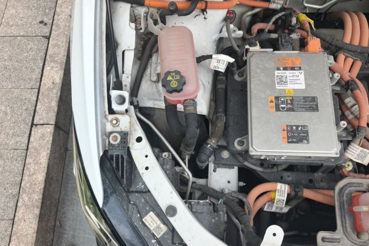 Used Buick Velite 6 2022 Connected & Shared PLUS Engine Bay Right