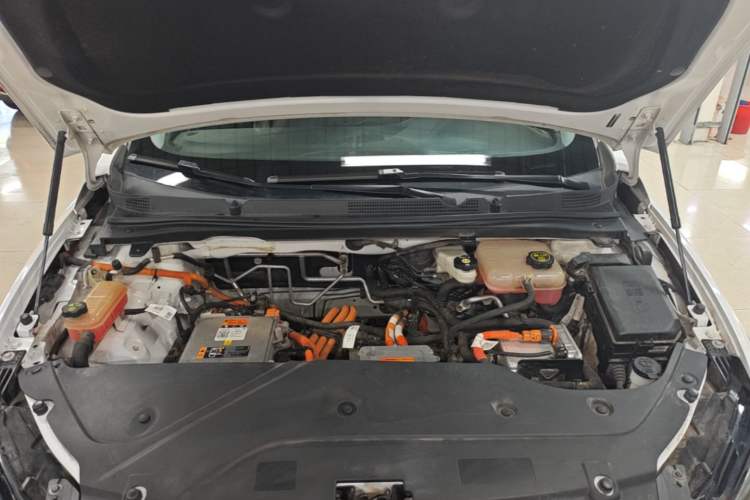 Used Buick Velite 6 2022 Connected Smart PLUS Engine Bay