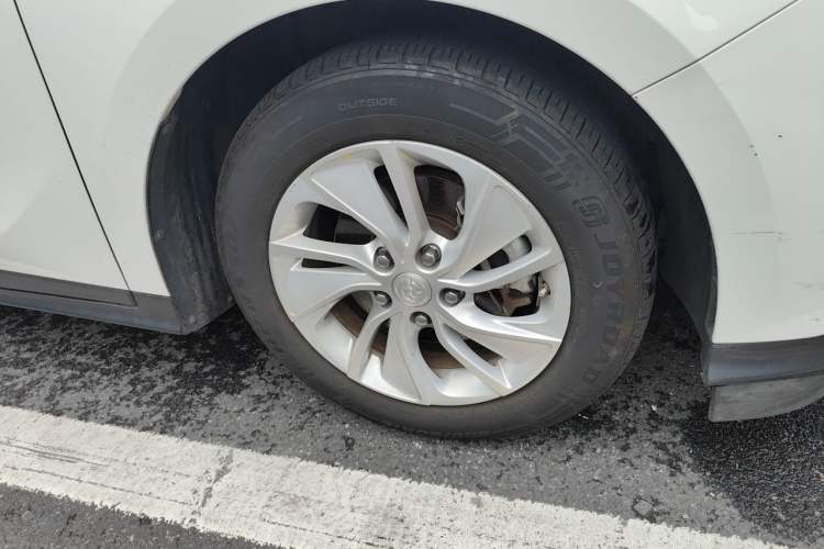 Used Buick Velite 6 2022 Plug-in Hybrid Connected Fashion Model Exterior 1