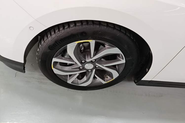 Used Buick Velite 6 2022 Plug-in Hybrid Connected Smart Model Exterior 4