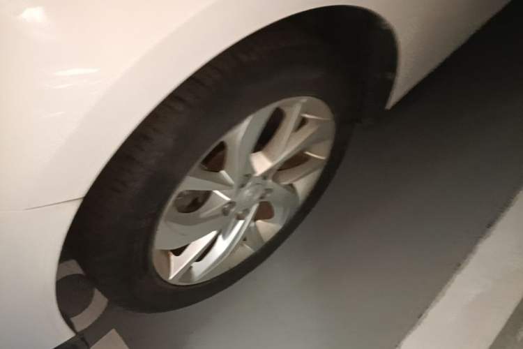 Used Buick Velite 6 2022 Connected & Shared PLUS Exterior 4