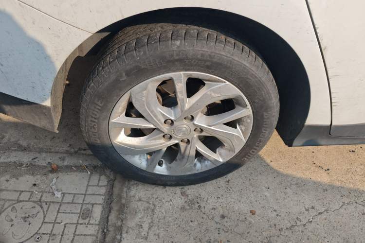 Used Buick Velite 6 2022 Connected Fashion PLUS Exterior 5