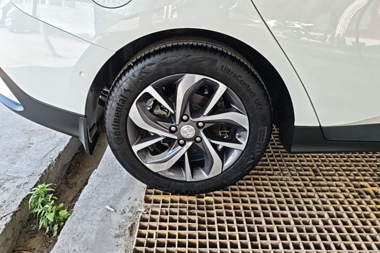 Used Buick Velite 6 2022 Plug-in Hybrid Connected Smart Model Exterior 5