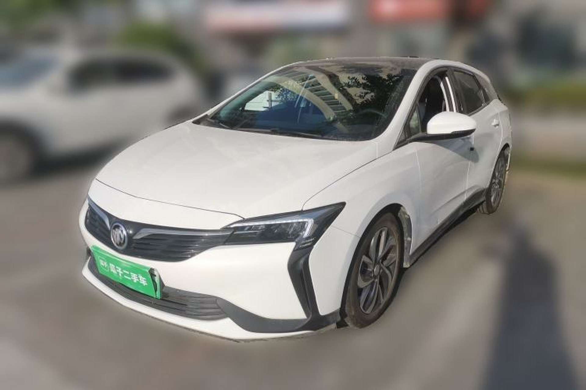 Used Buick Velite 6 2022 Plug-in Hybrid Connected & Shared Model Front Left 45 Deg