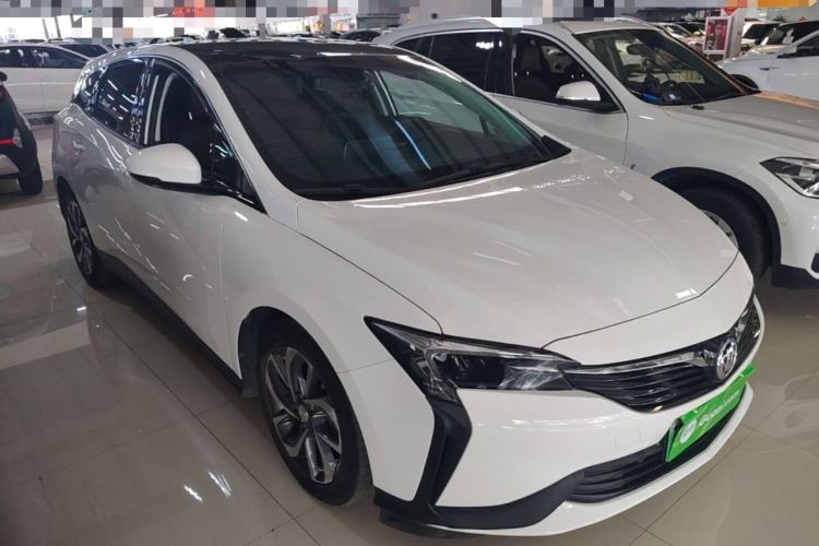 Used Buick Velite 6 2022 Plug-in Hybrid Connected Smart Edition Front Right 45 Deg