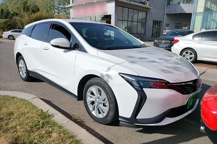 Used Buick Velite 6 2022 Plug-in Hybrid Connected Fashion Model Front Right 45 Deg