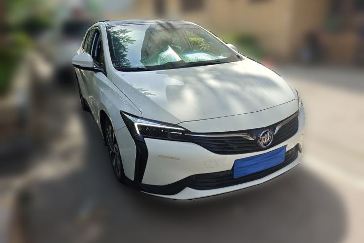 Used Buick Velite 6 2022 Plug-in Hybrid Connected Smart Edition Front Right 45 Deg