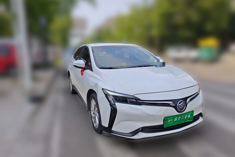 Used Buick Velite 6 2022 Connected & Shared PLUS Front Right 45 Deg
