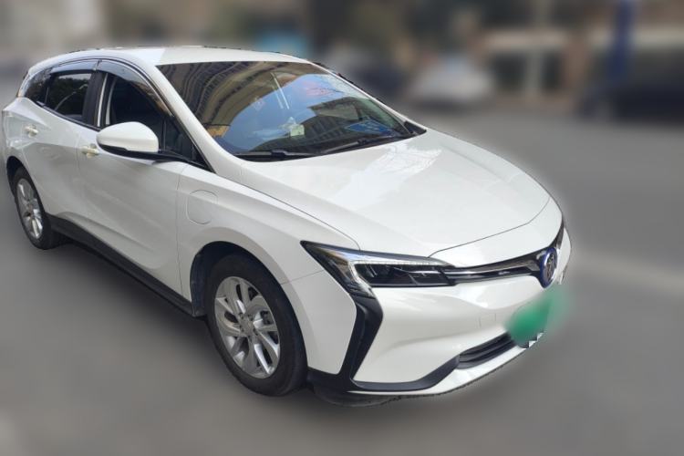 Used Buick Velite 6 2022 Connected Fashion PLUS Front Right 45 Deg