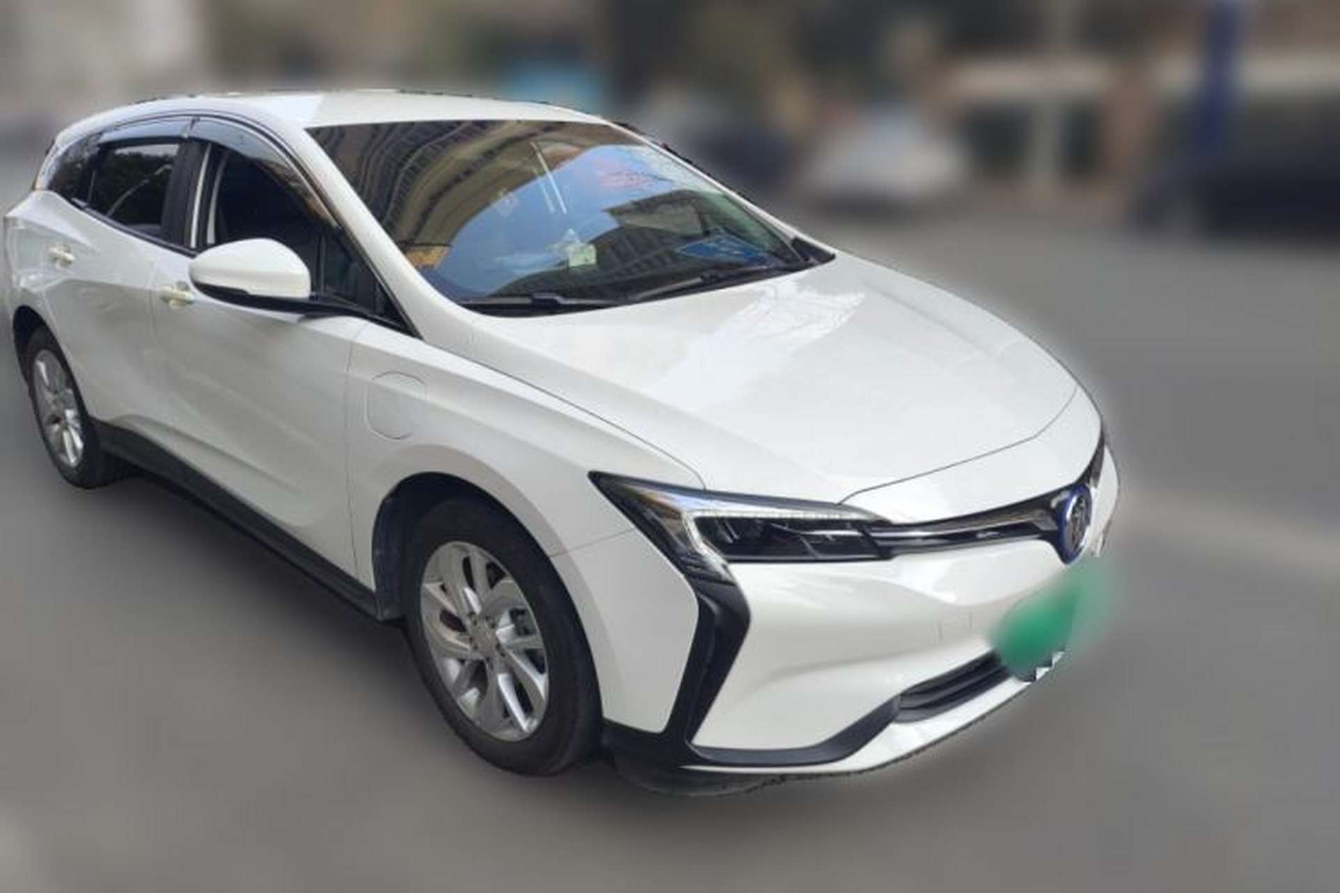 Used Buick Velite 6 2022 Connected Fashion PLUS Front Right 45 Deg