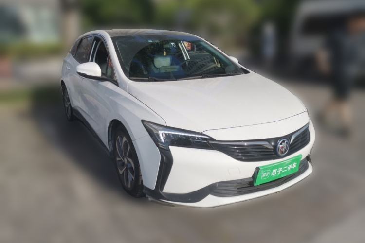 Used Buick Velite 6 2022 Plug-in Hybrid Connected & Shared Model Front Right 45 Deg