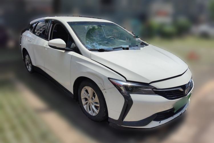 Used Buick Velite 6 2022 Plug-in Hybrid Connected Fashion Model Front Right 45 Deg