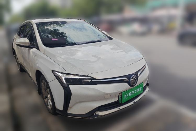 Used Buick Velite 6 2022 Connected & Shared PLUS Front Right 45 Deg