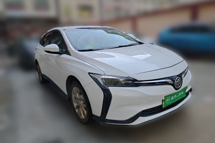 Used Buick Velite 6 2022 Connected & Shared PLUS Front Right 45 Deg