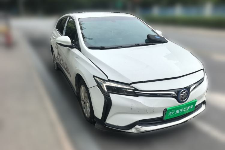 Used Buick Velite 6 2022 Connected & Shared PLUS Front Right 45 Deg